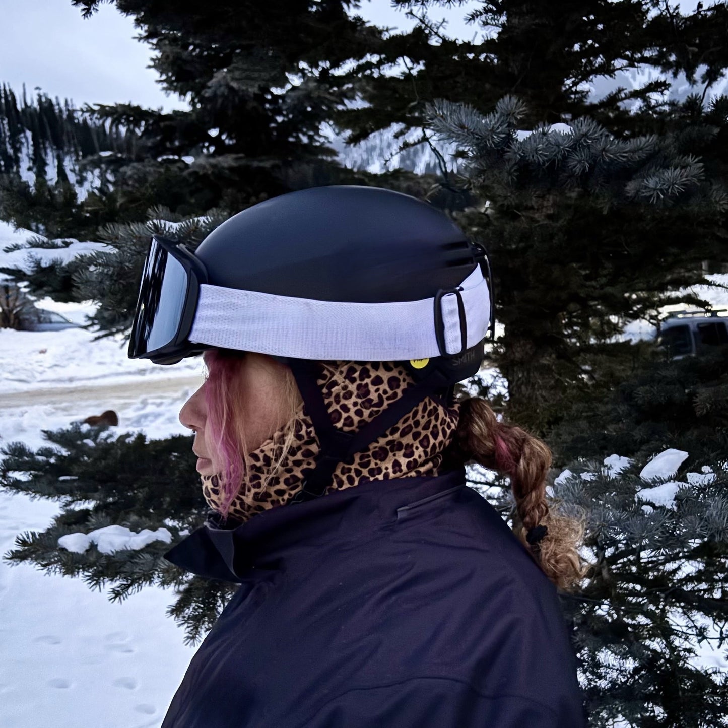 FIRST CHAIR NECK GAITER